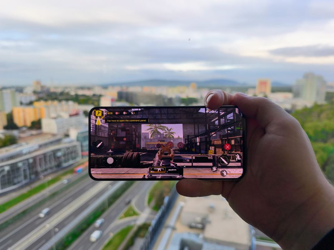 Samsung Galaxy S25 FE  