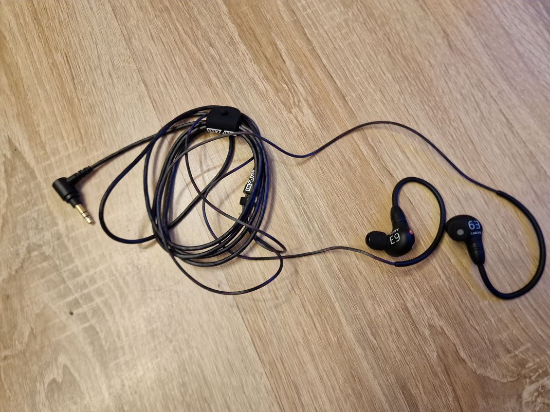 Sony Inzone E9 - earbuds 