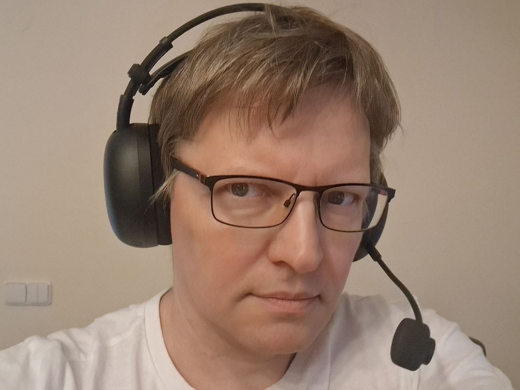 Sony Inzone H9 II headset