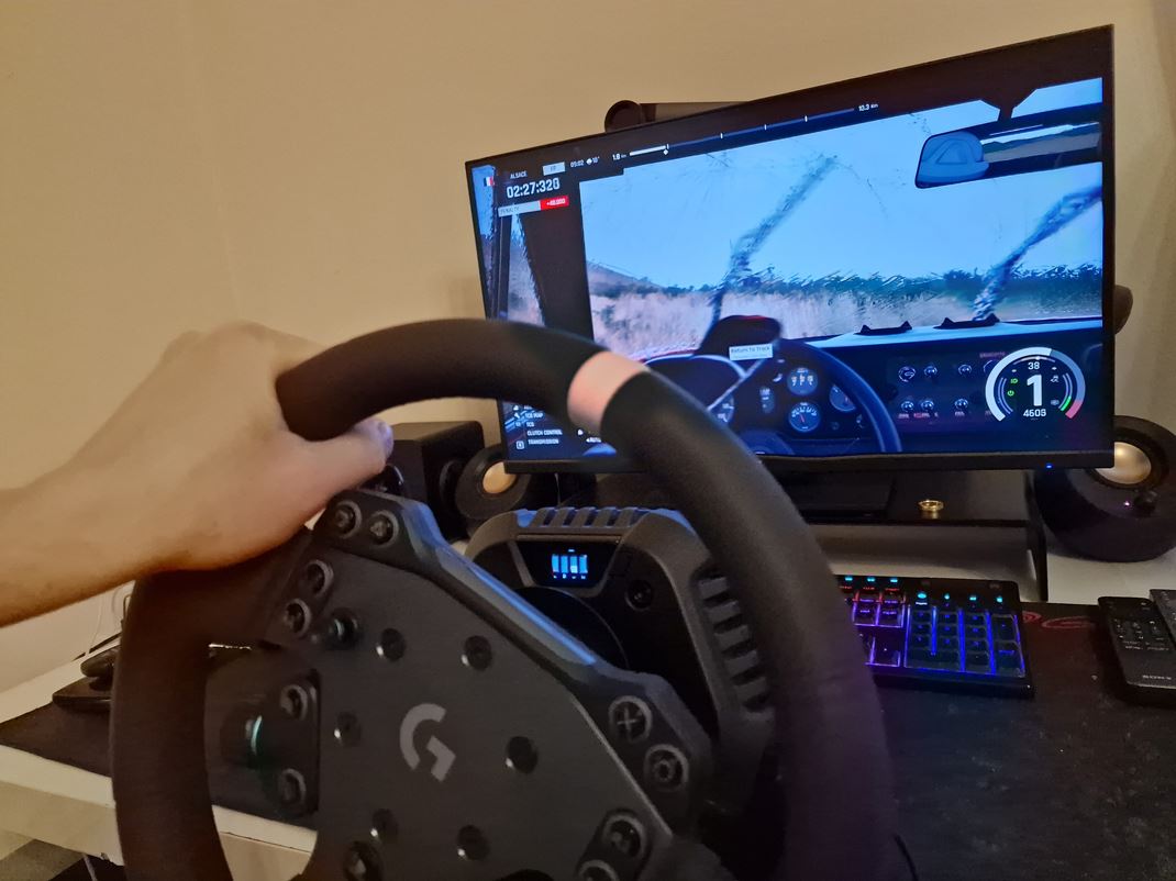 Logitech RS50 - 8nm volant 