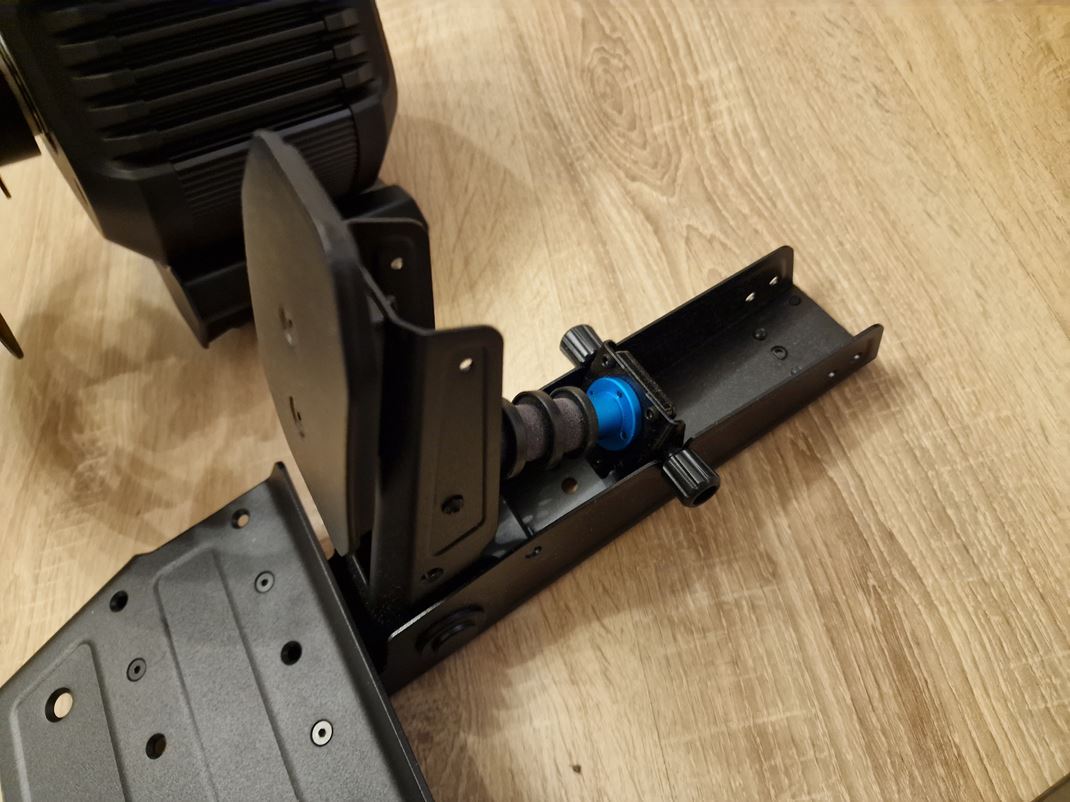 Logitech RS50 - 8nm volant 