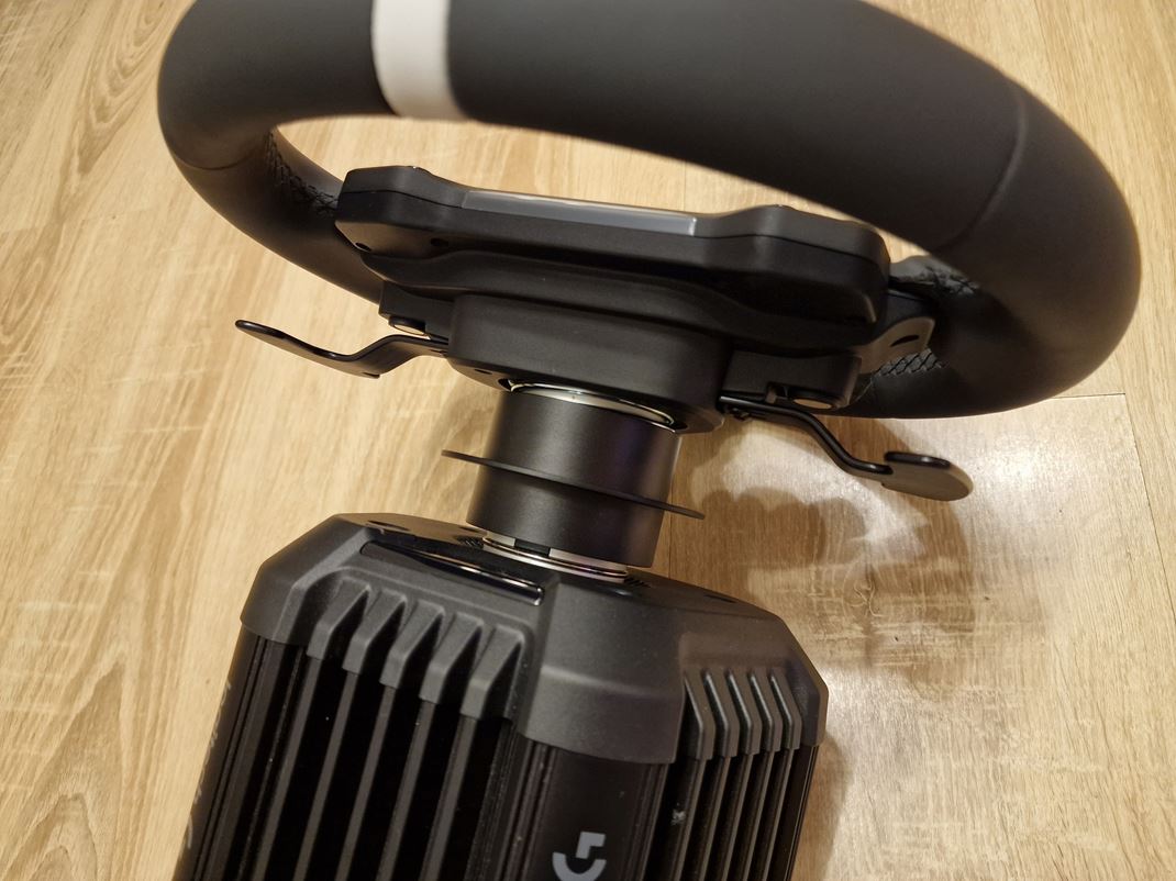 Logitech RS50 - 8nm volant