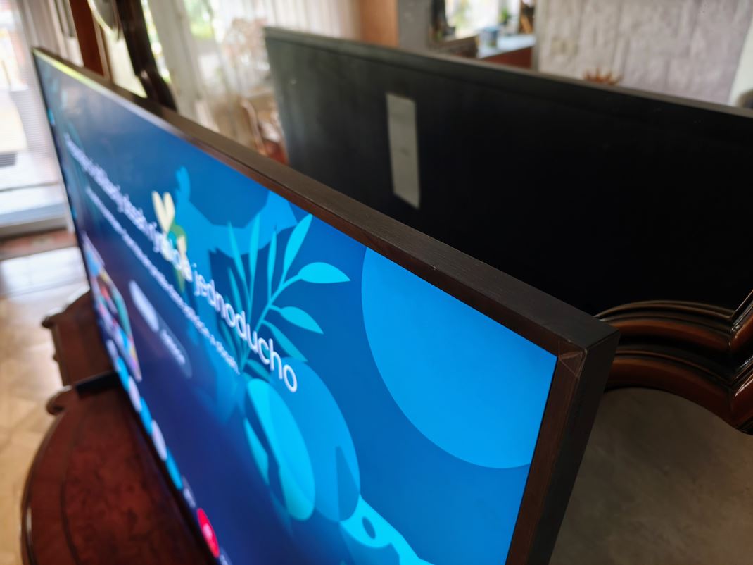 Samsung QN900F - 8K TV  