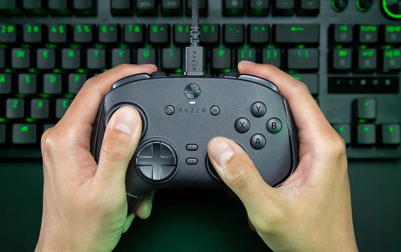 Razer Wolverine V3 Tournament Edition 8K PC - wired