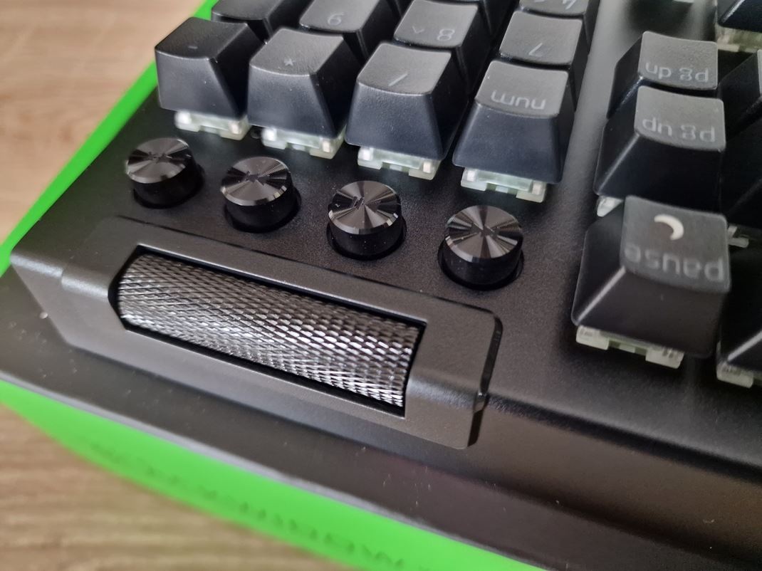 Razer BlackWidow V4 Pro