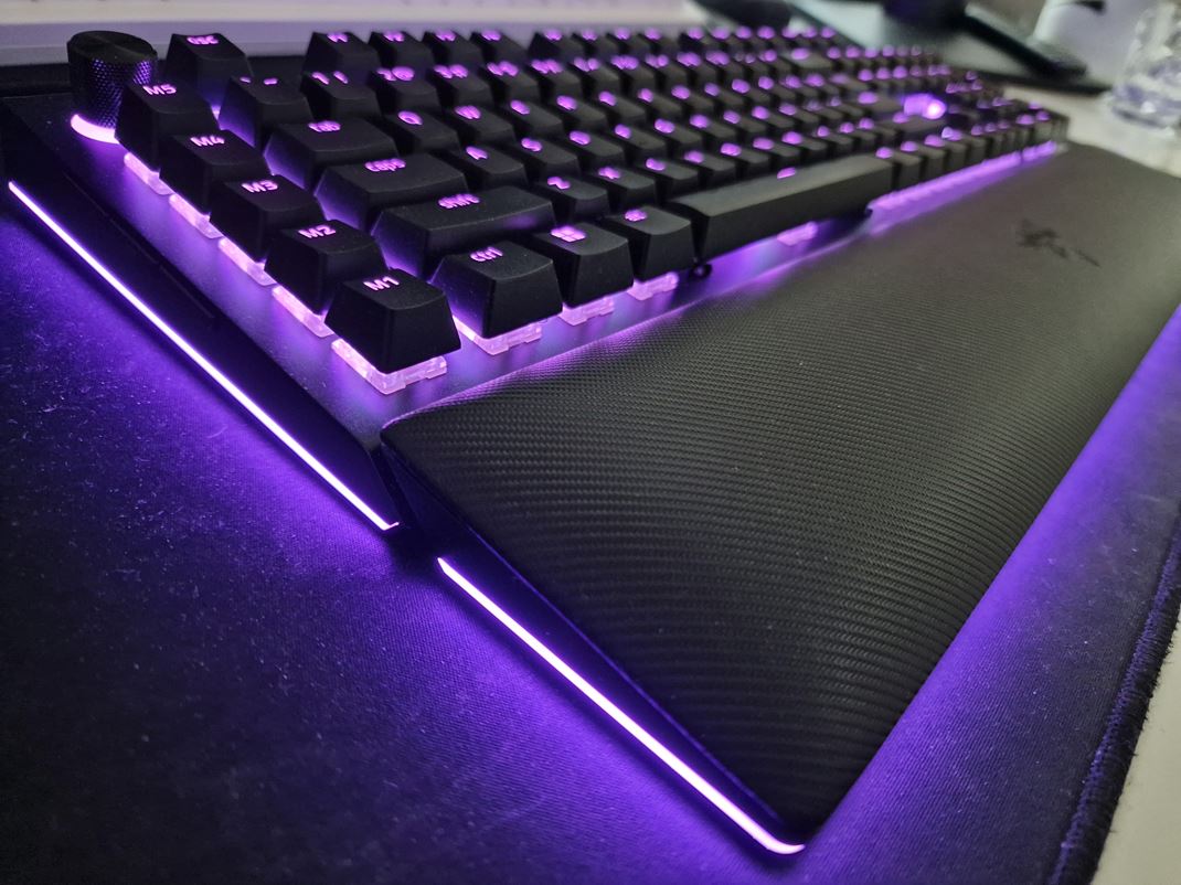 Razer BlackWidow V4 Pro