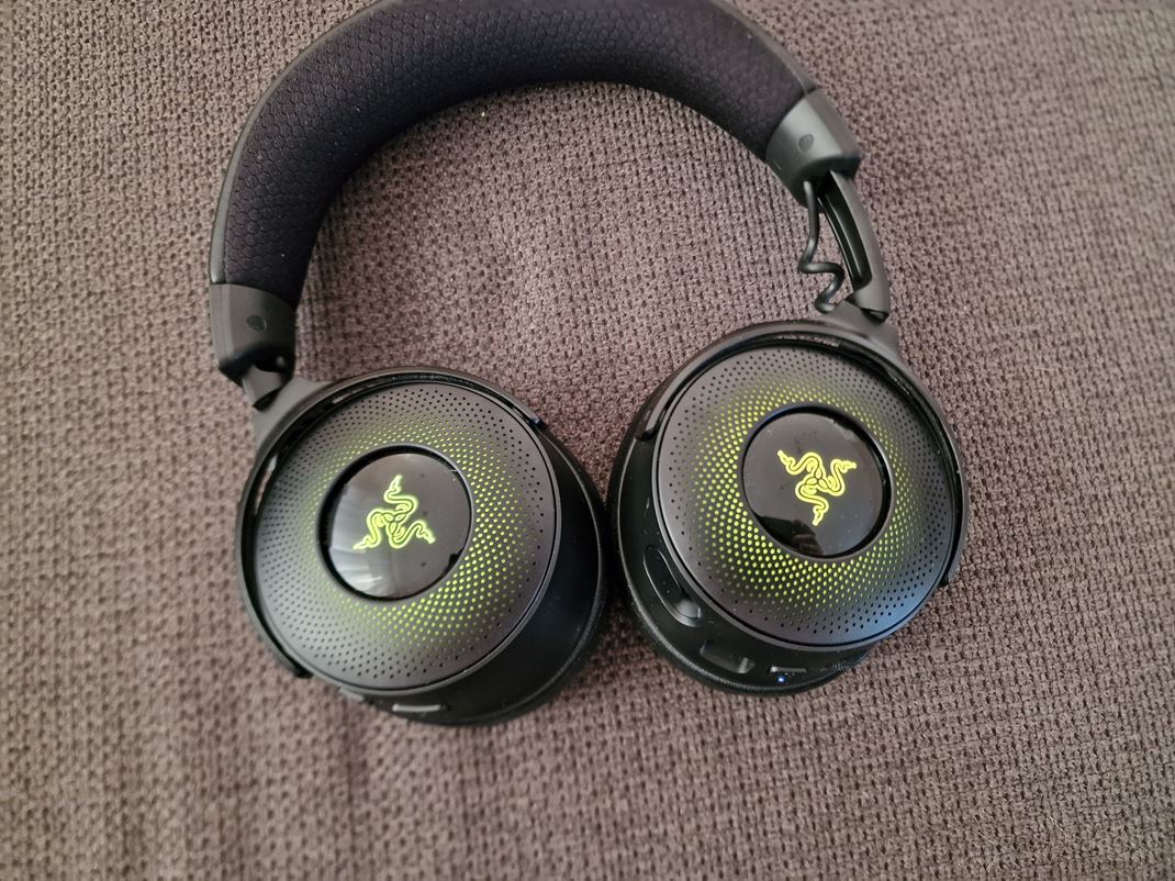 Razer Kraken V4 Pro 