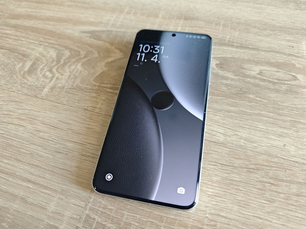 Xiaomi 15 Ultra akajte prjemn a psobiv mobil.
