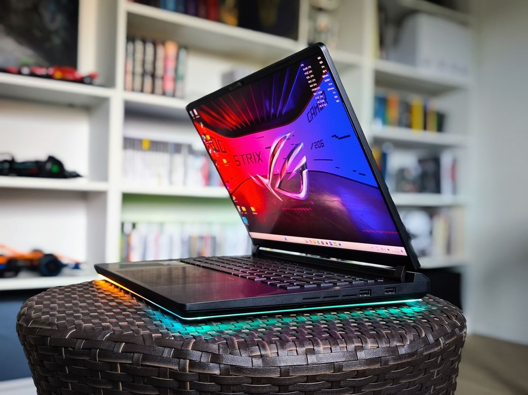 ROG STRIX SCAR 16 (G635) 