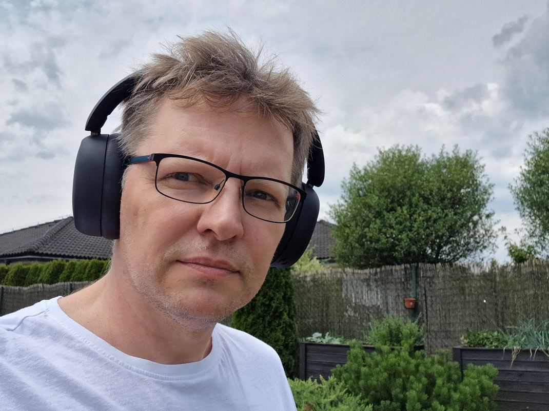 Hator Phoenix 2 Wireless headset Mete ho pouva ako na hranie, tak von na povanie hudby.