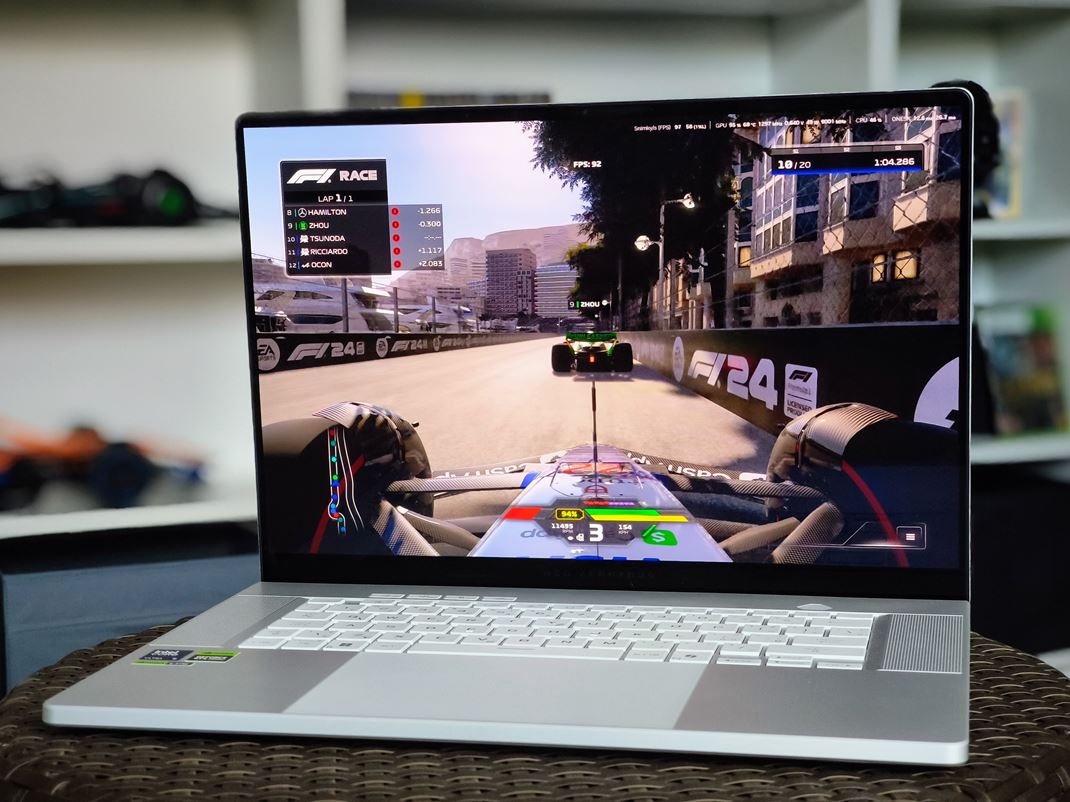 ROG Zephyrus G16 (GU605) 