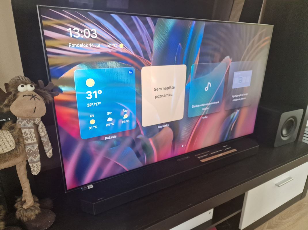 Samsung 55'' QN90F - Mini LED TV Sleep obrazovka po vypnut TV ponkne rchle zhrnutia, ale stle mi tam chbaj nov sprvy alebo maily.