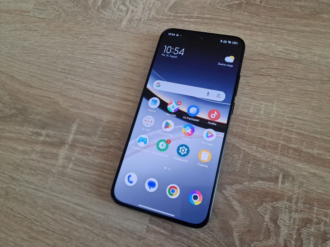 Poco F7 Poco F7 prichdza s Poco verziou HyperOS nadstavby.