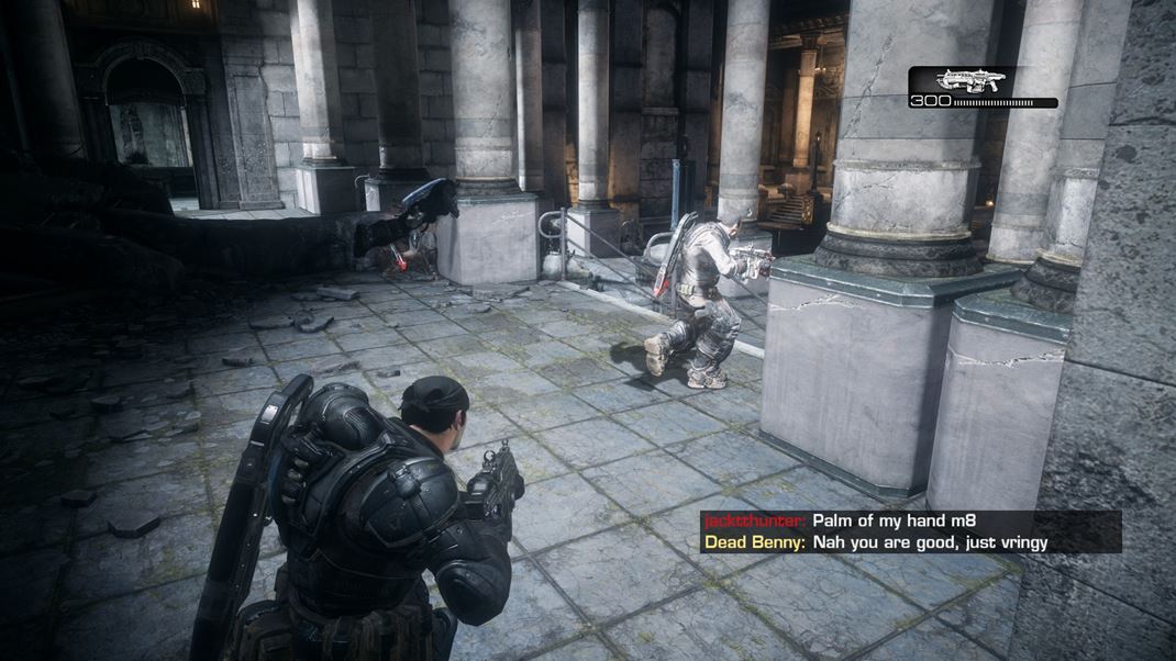 Gears of War: Reloaded Vetky zpasy s tmov a bojuje sa na malch mapch.