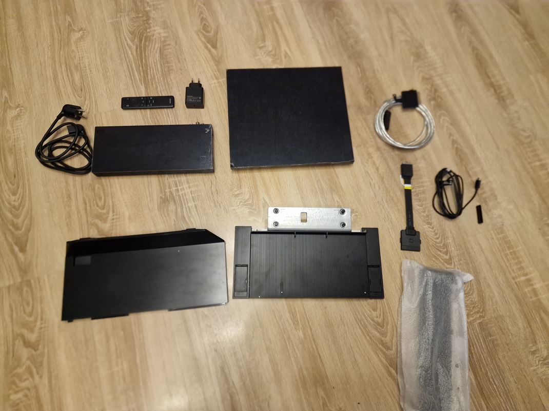 Samsung QN990F 8K TV