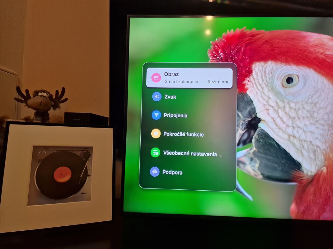 Samsung 55'' QN70 - Neo QLED TV A pridva sa nov, minimalizovan menu nastaven