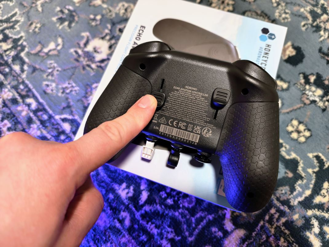 Honeycomb Echo Aviation Controller  