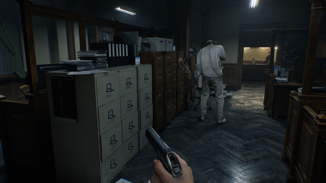 Resident Evil Requiem Niektor� nepriatelia nie s� hrozbou, k�m nerob�te hluk a  nie ste im na o�iach.