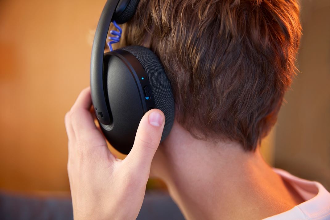 Logitech G325 Lightspeed 