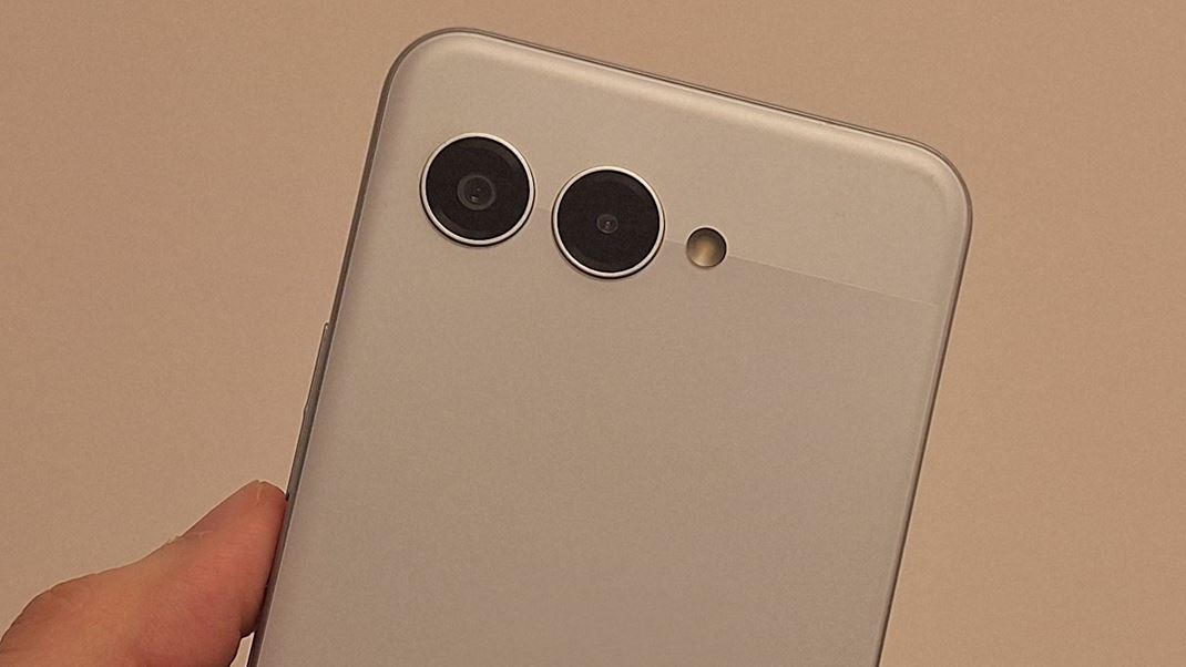 T Phone 3 Od kamier ve�a ne�akajte