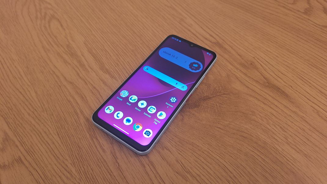 T Phone 3 Displej nie je ve�mi ostr�