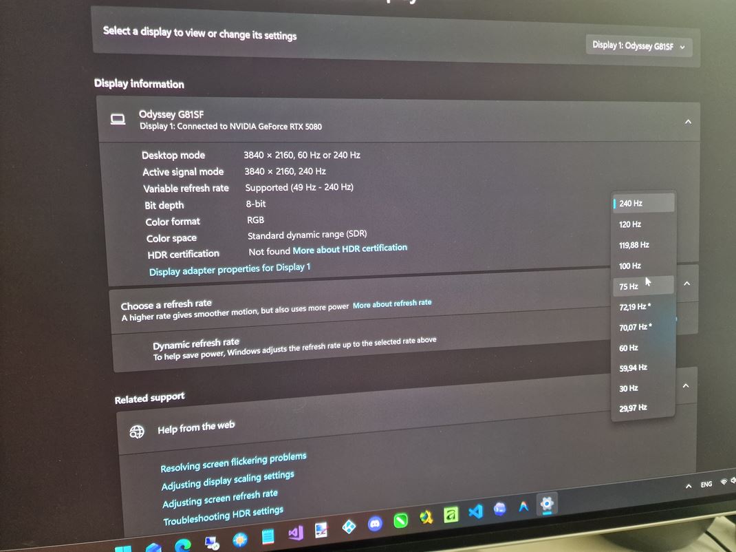 Samsung Odyssey OLED G8 G81SF 240Hz pri 4K je �plne dostato�n�.