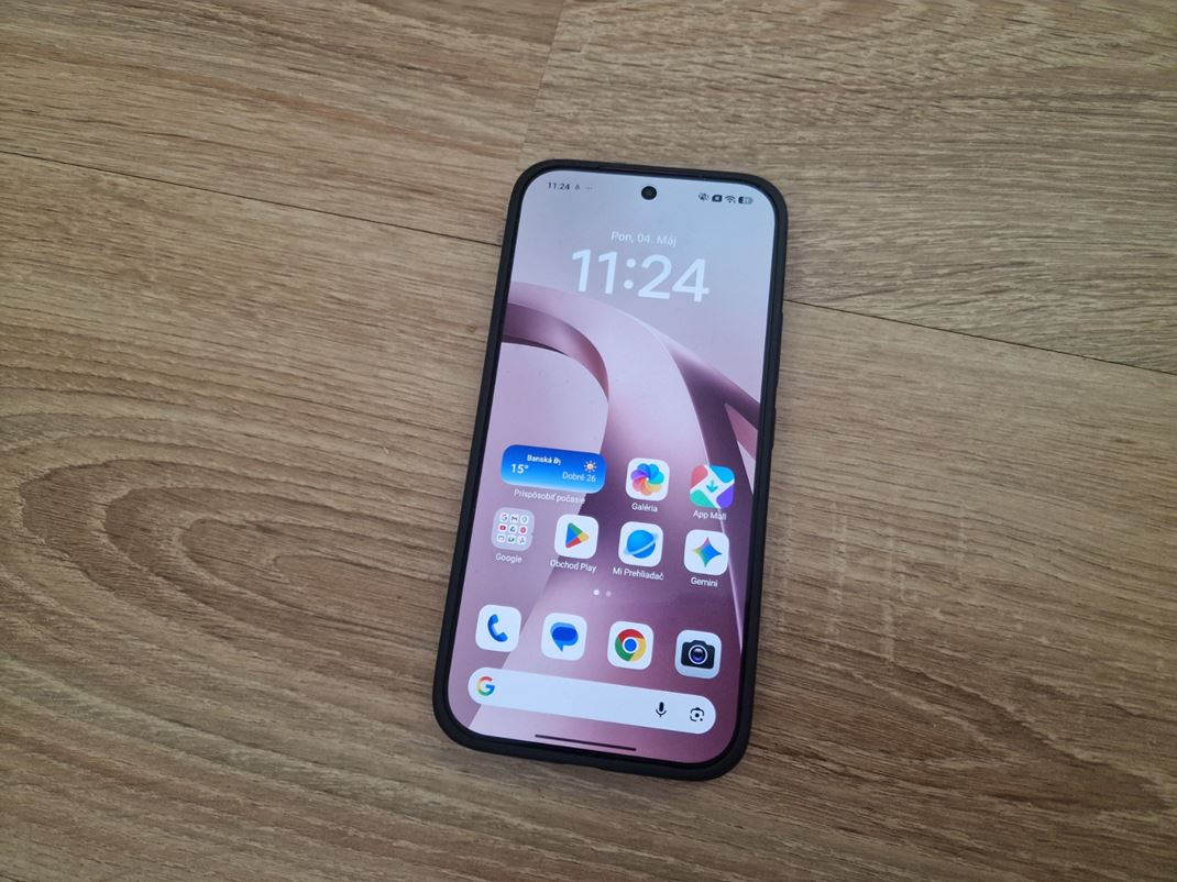 Xiaomi 17T �akajte stredn� ve�kos� mobilu a kvalitn� displej