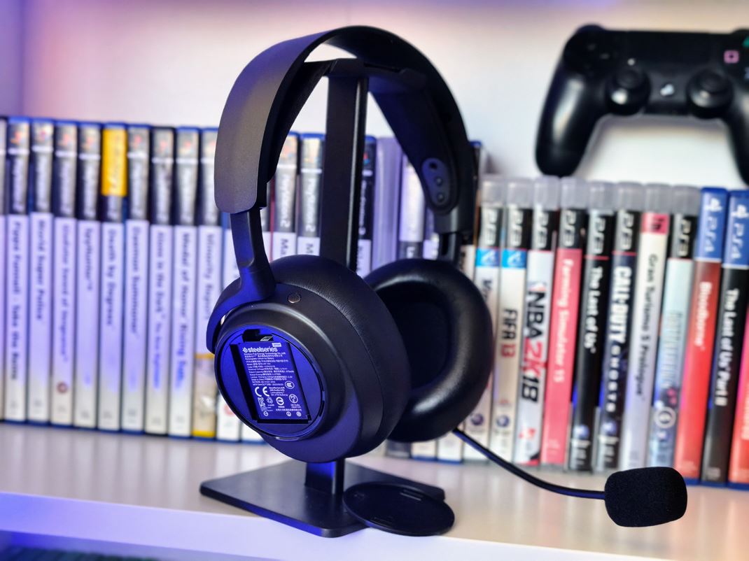 SteelSeries Arctis Nova Pro Omni