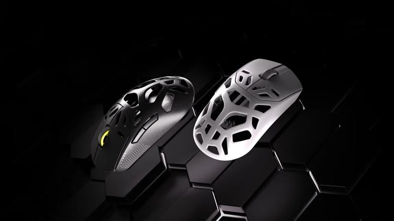 Corsair Sabre v2 Pro Wireless MG + Corsair MM Glass