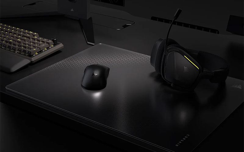 Corsair Sabre v2 Pro Wireless MG + Corsair MM Glass