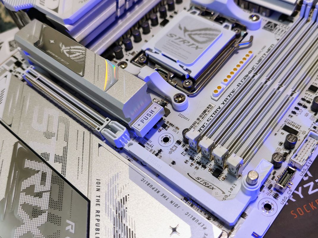 ROG STRIX X870E-A GAMING WIFI7 NEO 
