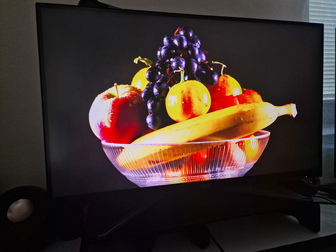 27'' AOC U27G4XM - 4K dual mode monitor
