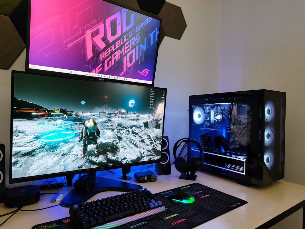 ROG G700 (2025) GM700 