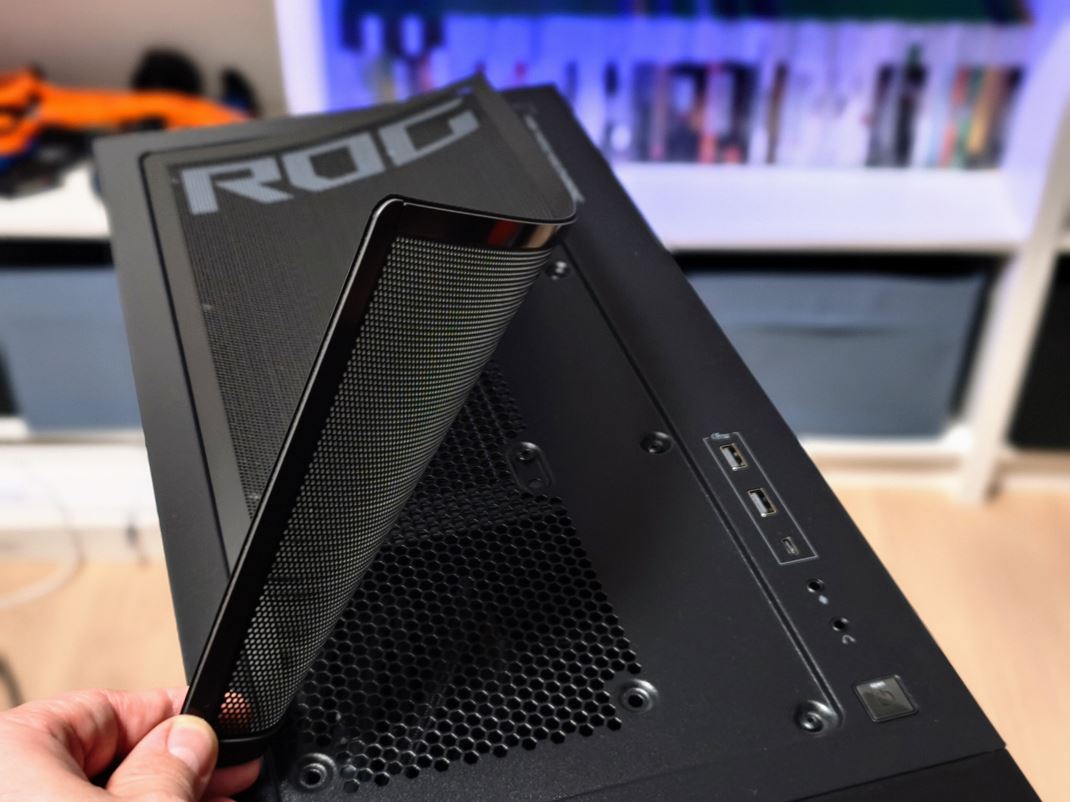 ROG G700 (2025) GM700 