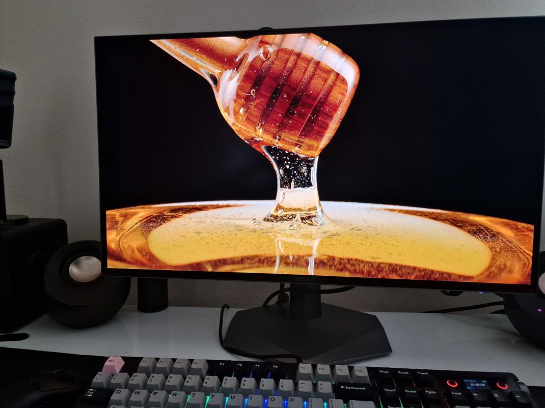 AOC Agon 277QKDC - 540Hz OLED monitor