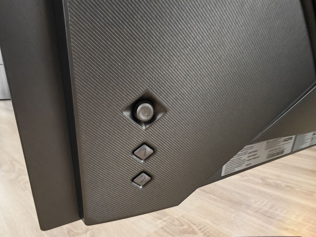 AOC Agon 277QKDC - 540Hz OLED monitor 