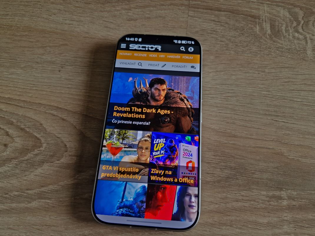 Honor 600 Pro Displej nesklame ani pri webe a aplik�ci�ch.