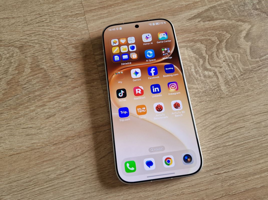 Honor 600 Pro MagicOS sa vylep�uje, aj ke� �koda toho smerovania na iOS dizajn.