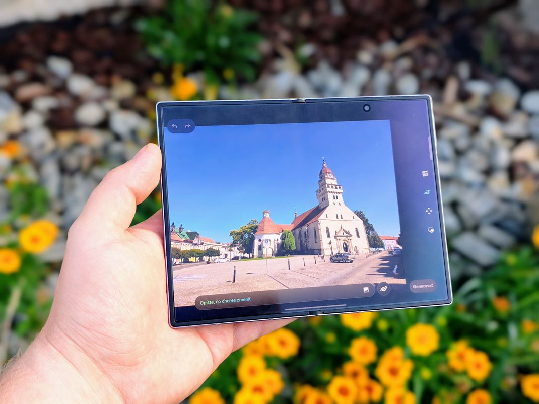 Samsung Galaxy Z FOLD8