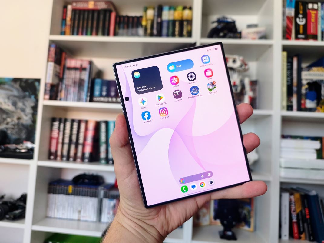 Samsung Galaxy Z FOLD8