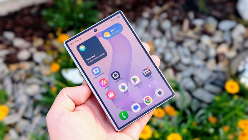Samsung Galaxy Z FOLD8