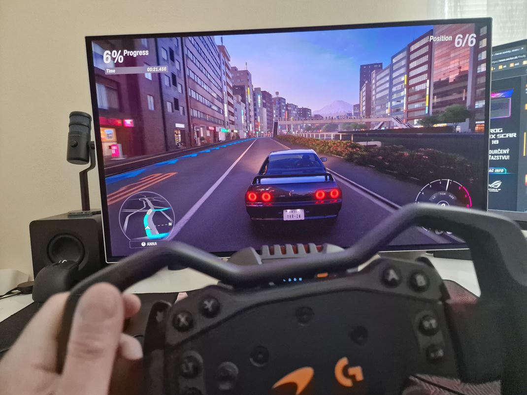 Logitech RS50 McLaren Racing bundle Ovládanie je ve�mi dobré a spätná odozva dostato�ne silná.