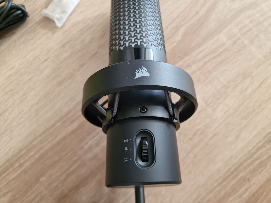 Corsair Voxara 